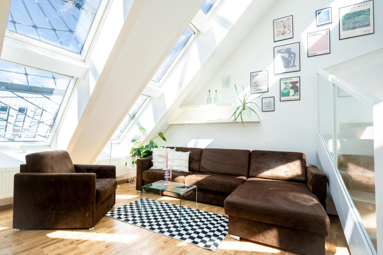Unique Maisonette Apartment Gasometer 12Th Floor Wien Exterior foto